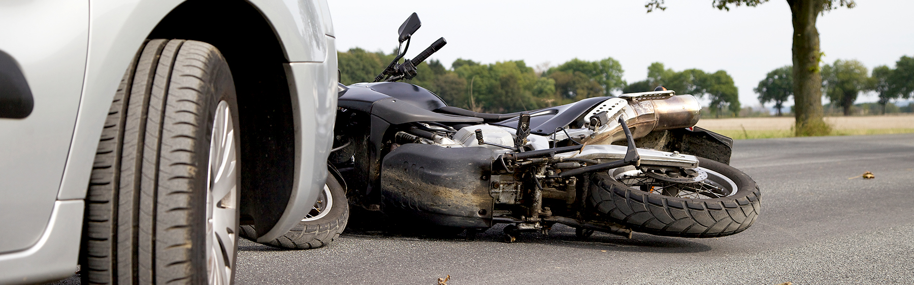 There are a number of factors that can contribute to a motorcycle crash that causes injuries or fatalities.