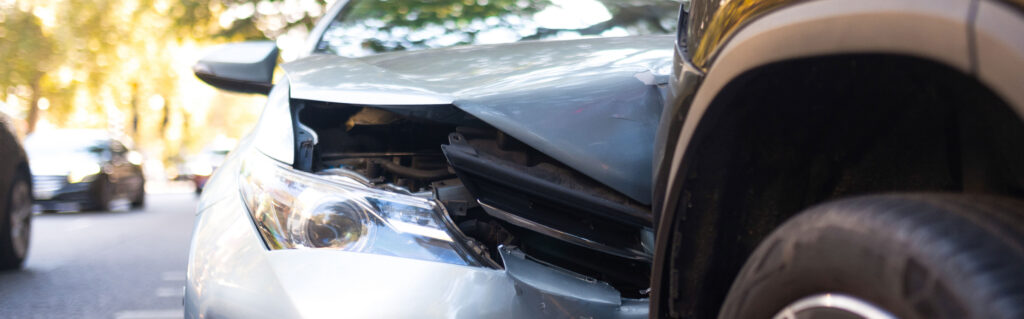 A car accident can leave you shaken, sore, and unsure about what happened. In some cases, the most serious symptoms do not appear immediately. A person may walk away from a crash believing they are fine, only to develop headaches, neck pain, dizziness, or other symptoms hours or even days later. Some injuries are difficult to recognize at first because adrenaline can temporarily mask pain. Others may not become noticeable until swelling or inflammation develops. The Centers for Disease Control and Prevention notes that symptoms of a mild traumatic brain injury or concussion can appear right away or may not develop until hours or days after an injury. For anyone involved in a Washington, DC car accident, understanding these delayed symptoms can help you recognize when medical attention may be necessary and why documenting an injury is important.